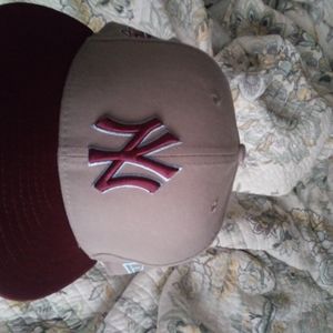 Yankees hat